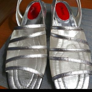 👠 J Renee Neena Heels